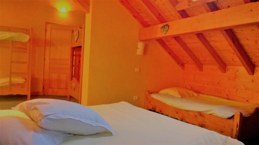 Domaine De La Sapiniere Hotel Thorens-Glières Szoba fotó